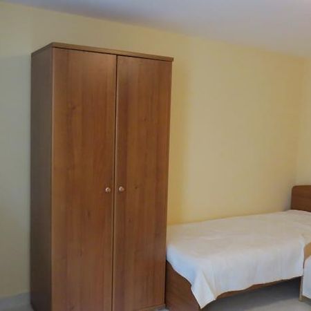 Galagonyas Apartman Eger Ruang foto